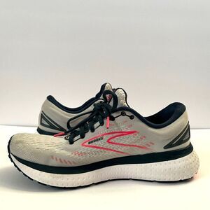 Brooks Glycerin 19 Sneakers Gray Running Shoes 1203431B110 Women Size 10.5